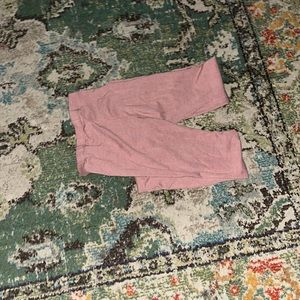 Their pants leggings they’re size medium